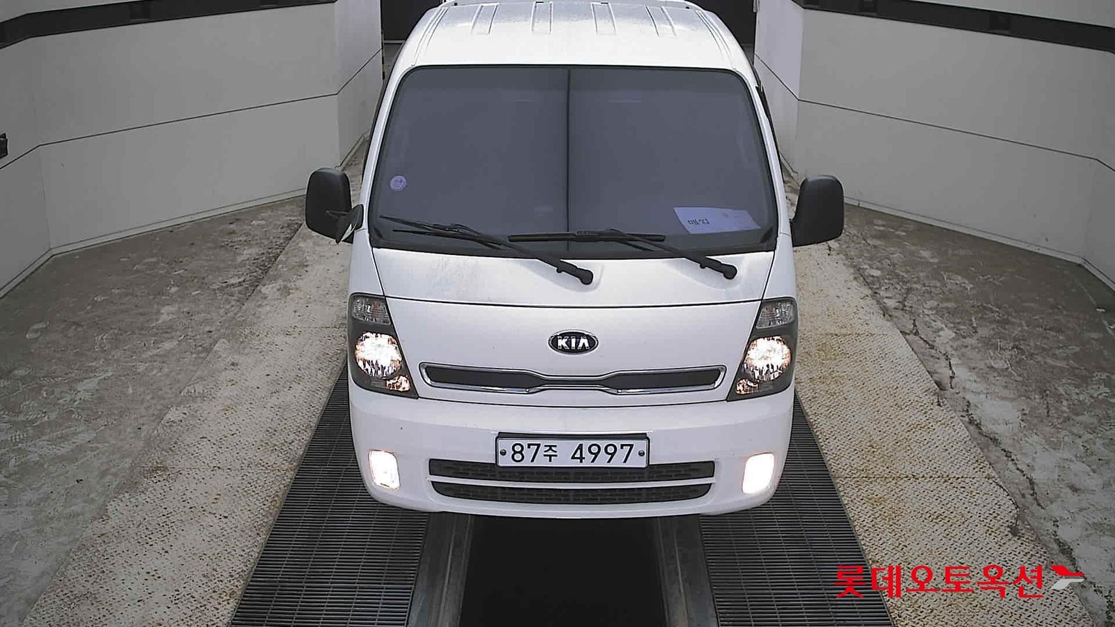 Auction Vehicle