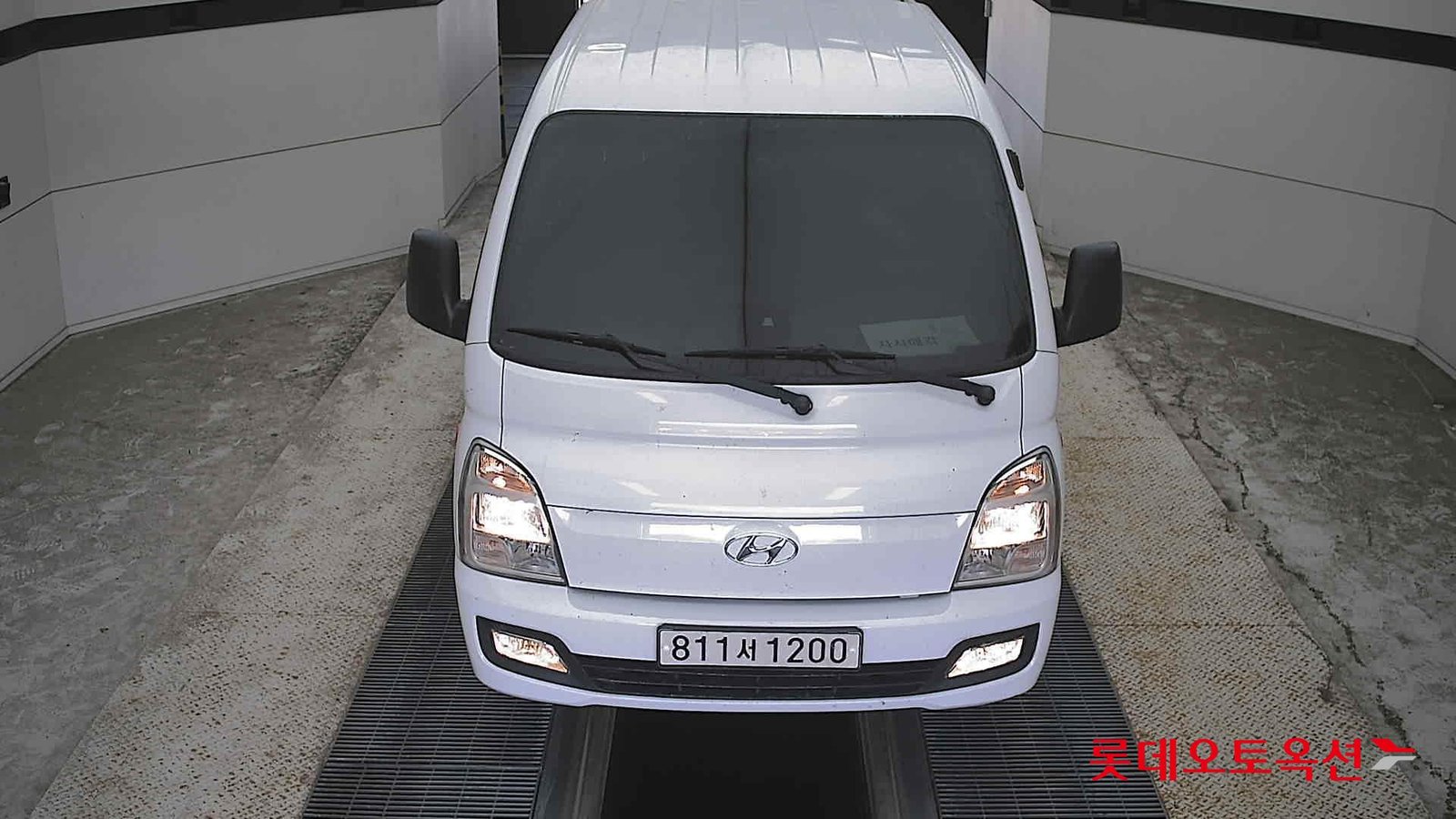 Auction Vehicle