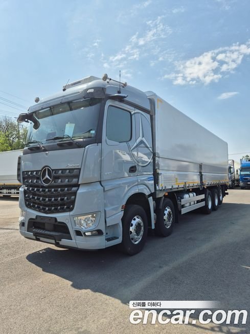 MercedesBenz CargoTruck