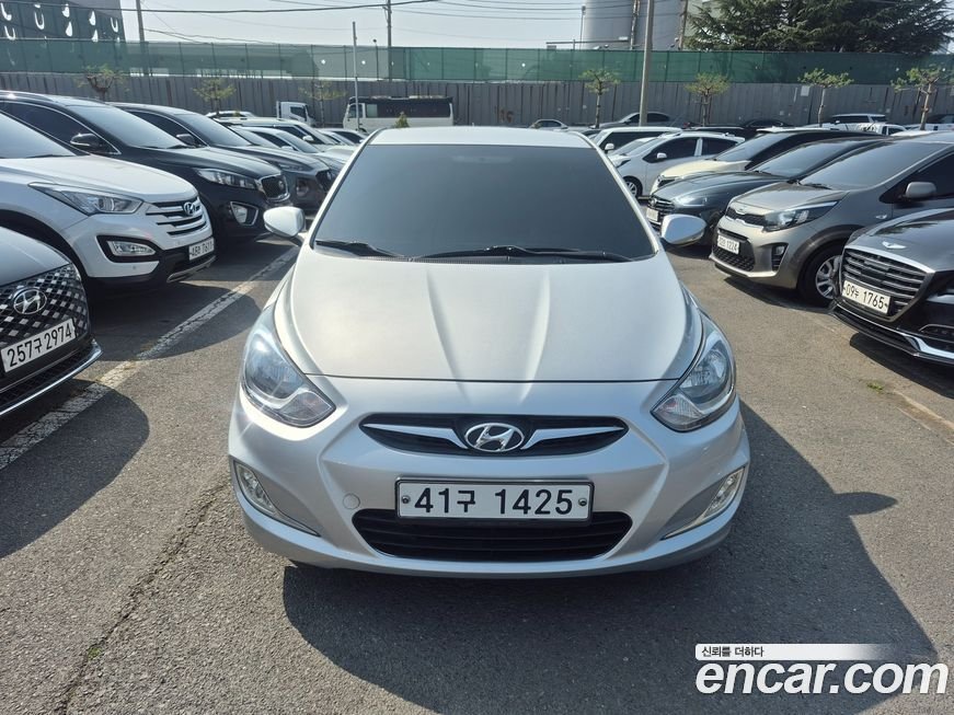 Hyundai Accent