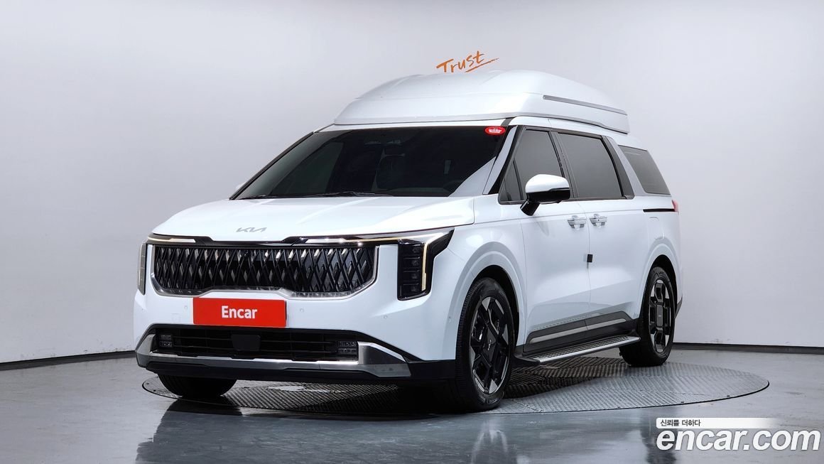 KIA Canival