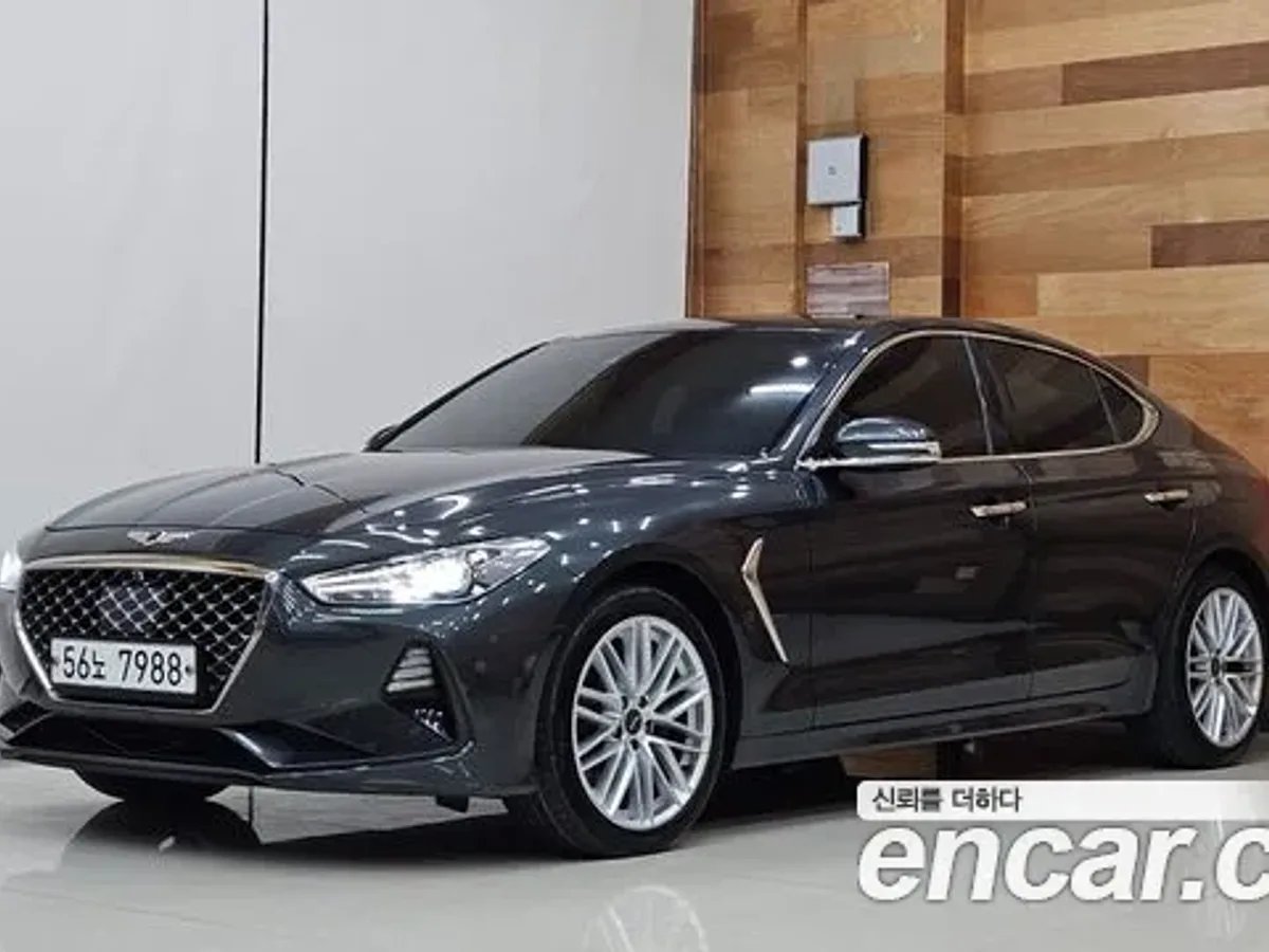 Genesis G70 — تك توب
