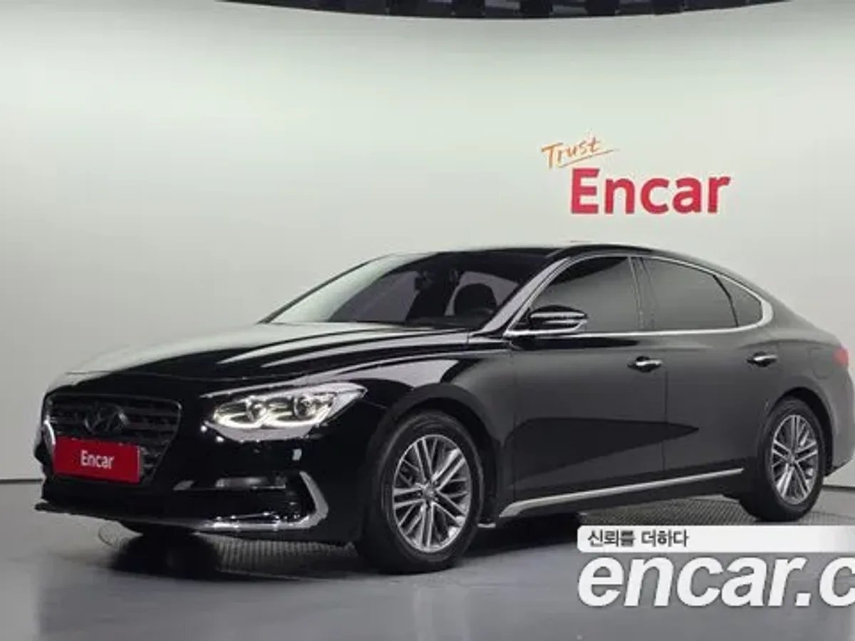Hyundai Grandeur 2WD — تك توب